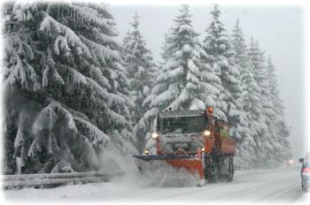 Das Wetter im Harz: Schnee in rauhen Mengen, die Schneepflge fahren durchgehend